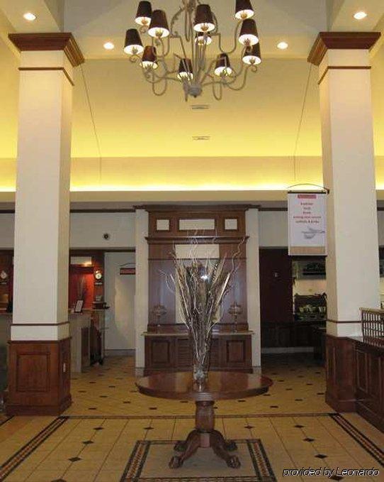 Hilton Garden Inn Cleveland Airport Fairview Park Interior foto